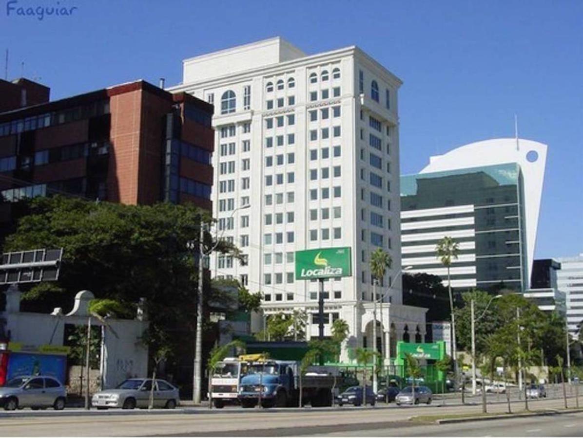Homestay 2 - Avenida Carlos Gomes Porto Alegre Exterior foto